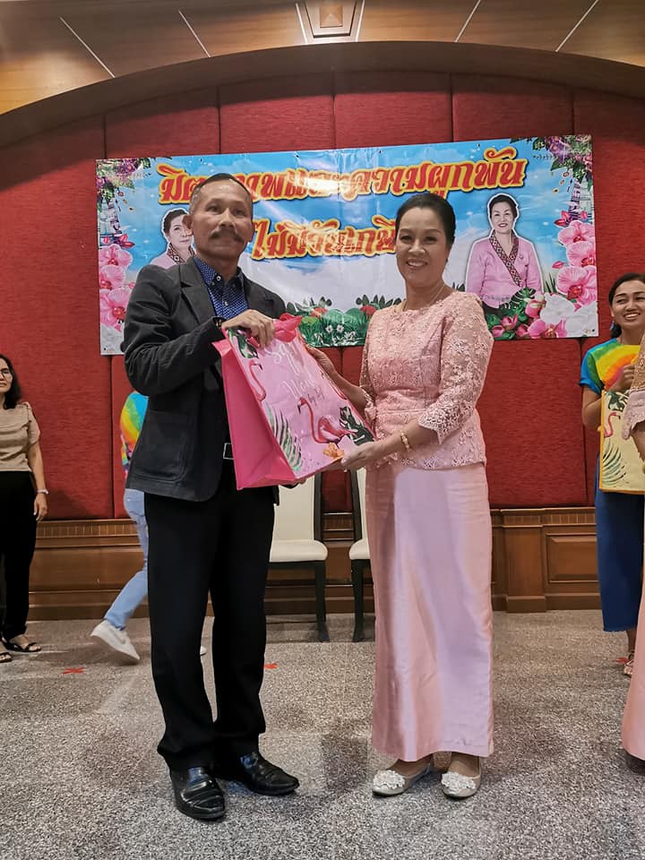 งานเลี้ยงเกษียณอายุราชการข้าราชการครูองค์การบริหารส่วนตำบลบางมะเดื่อ